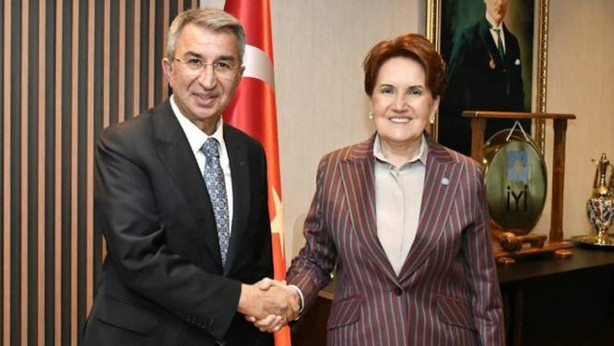 Foto - Yerel seçimlere kısa bir süre kala İYİ Parti’de çok kritik istifa! Hem partisinden hem de grup başkanvekilliği görevinden ayrıldı 