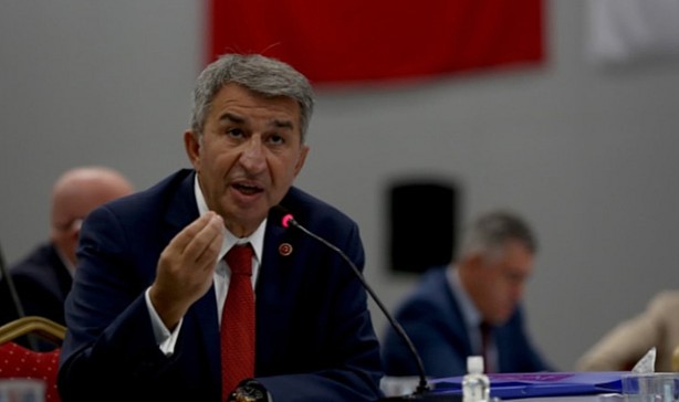 Foto - Yerel seçimlere kısa bir süre kala İYİ Parti’de çok kritik istifa! Hem partisinden hem de grup başkanvekilliği görevinden ayrıldı 