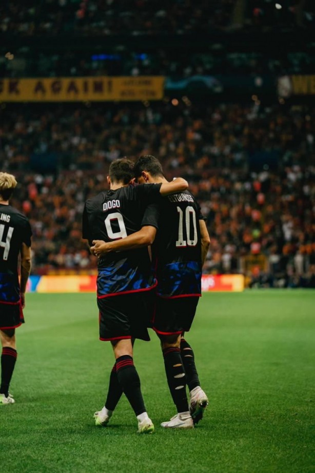 Foto - Yerimizi koruduk! Ülke puanında son durum