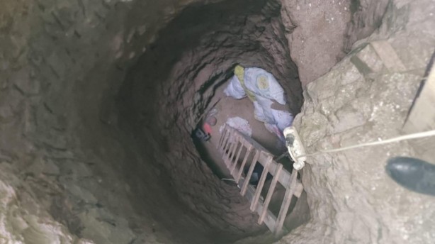 Foto - Yerin 15 metre altında yakalandılar!