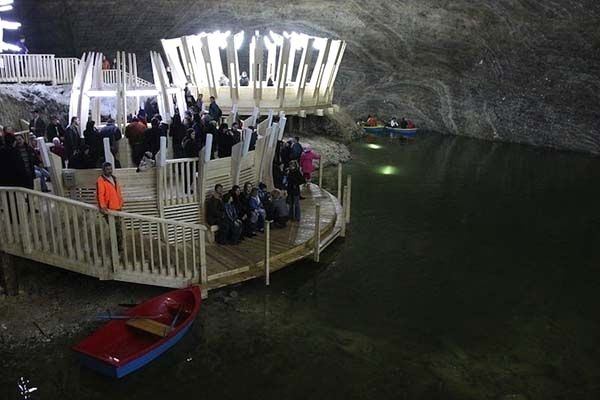 Foto - Yerin 200 metre altında muhteşem park