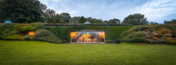 Foto - Yerin altına saray inşa etti!