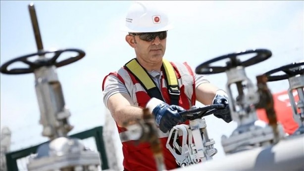 Foto - Yerin altında bir petrol denizi var! Türkiye'den tarihi petrol ve doğalgaz hamlesi