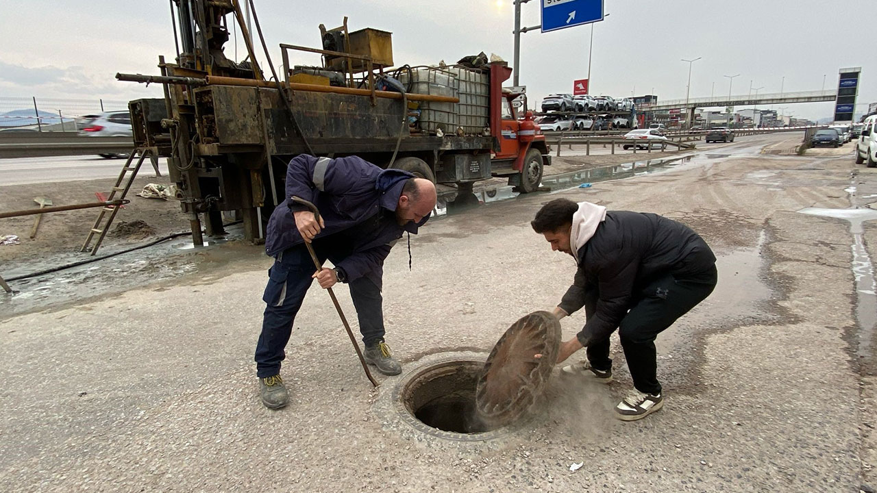 Foto - Yerin altından gaz yine çıktı! 13 gündür yanıyor: 45 metre derinlikte bulundu