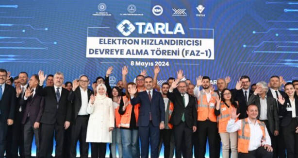 Foto - Yerli elektron hızlandırıcısı devreye girdi!