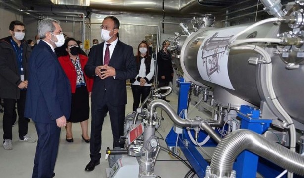 Foto - Yerli elektron hızlandırıcısı devreye girdi!