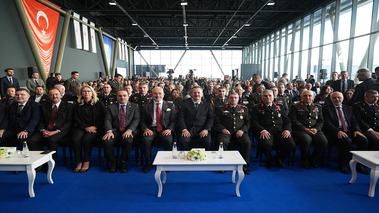 Yerli motorlu 100 zırhlı araç TSK ve jandarmaya teslim edildi!