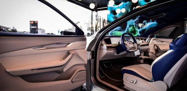 Foto - Yerli otomobil İstanbul'da görücüye çıktı! Görenler hayran kaldı