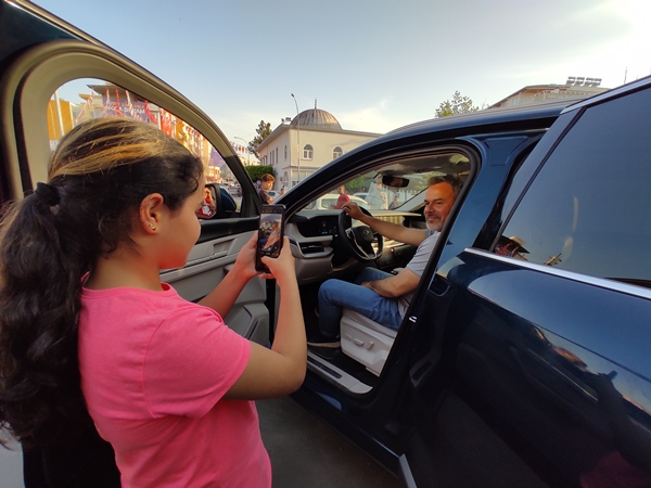 Foto - Yerli otomobil Togg Erzin'de sergilendi