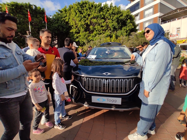 Foto - Yerli otomobil TOGG Hatay'da sergilendi