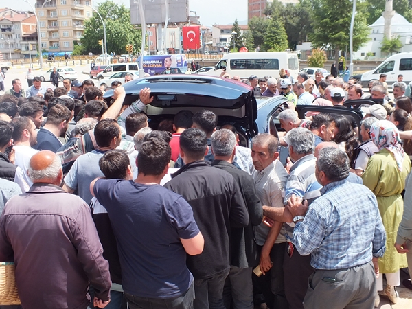 Foto - Yerli otomobil TOGG Turhal'da tanıtıldı