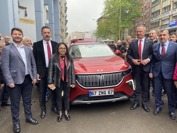 Yerli otomobil TOGG Zonguldak'ta görücüye çıktı