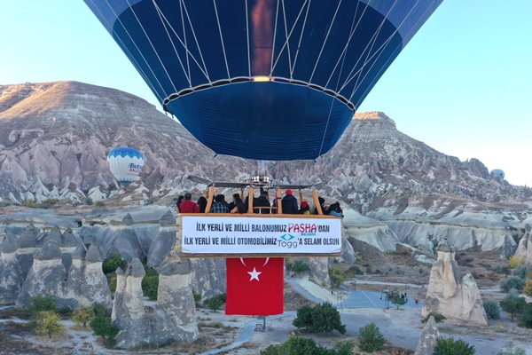 Yerli sıcak hava balonu TOGG için havalandı