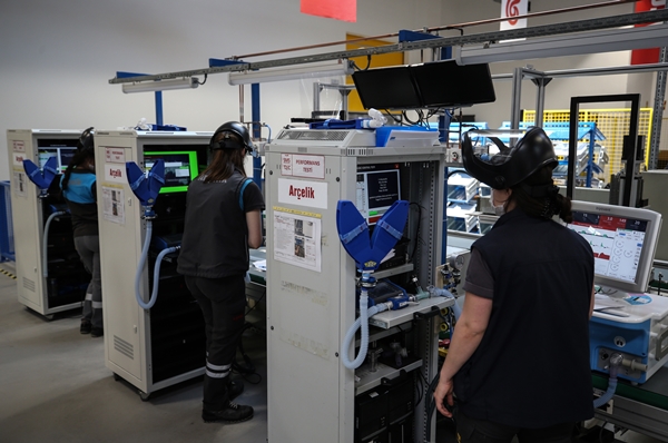 Foto - Yerli solunum cihazının üretim aşamaları böyle görüntüledi