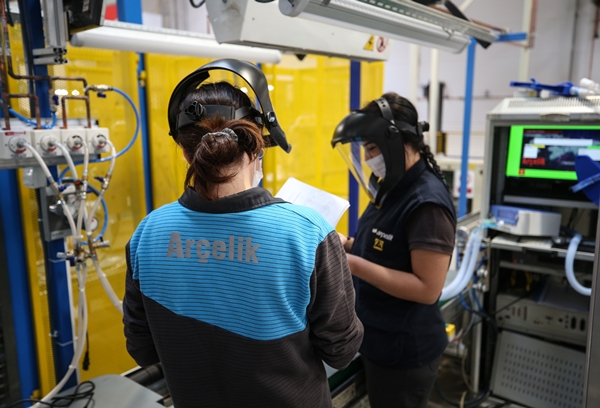 Foto - Yerli solunum cihazının üretim aşamaları böyle görüntüledi