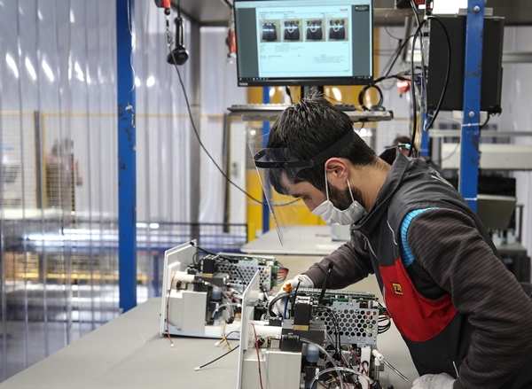 Foto - Yerli solunum cihazının üretim aşamaları böyle görüntüledi
