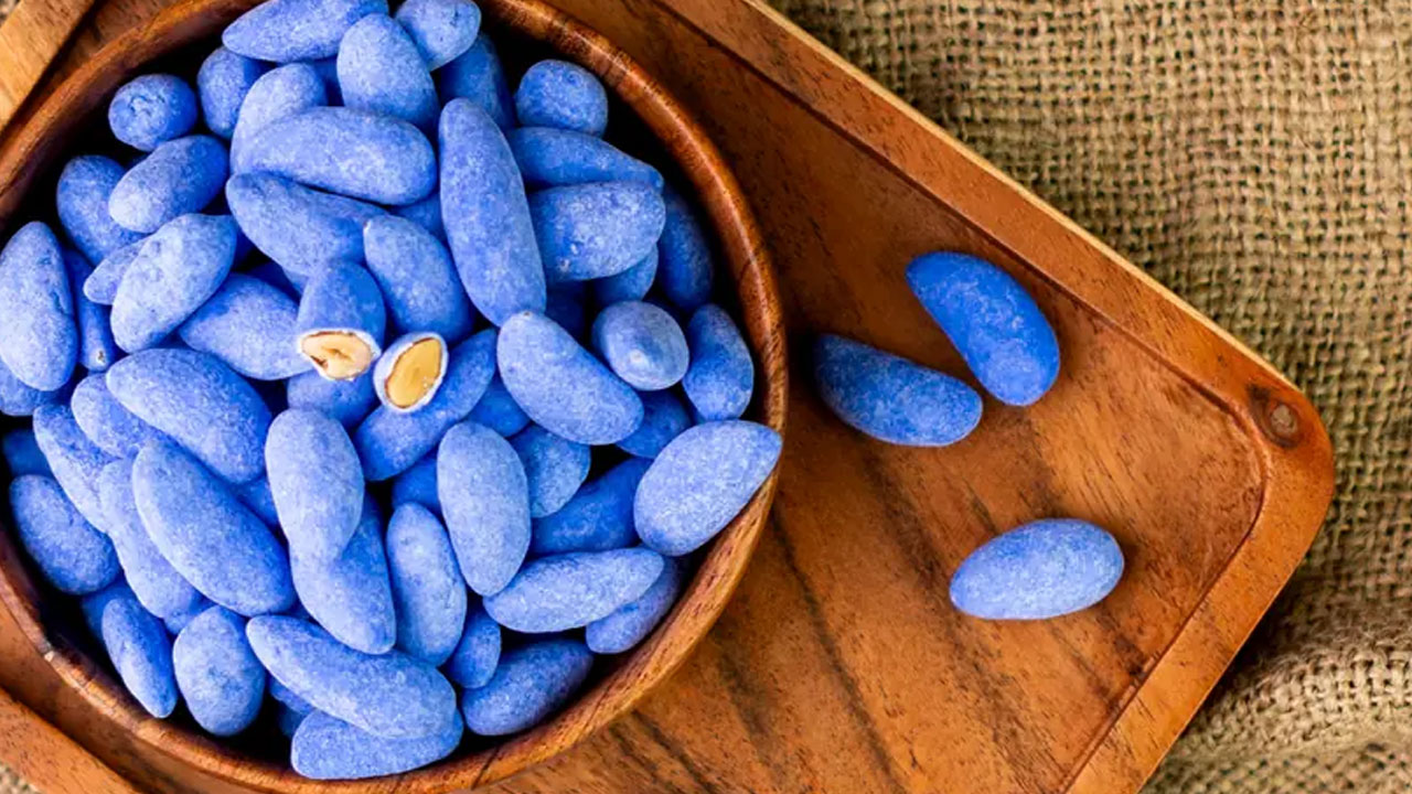 Foto - Yerli TOGG’un rengine ilham verdi! Mardin badem şekeri ile ilgili bunları biliyor muydunuz?