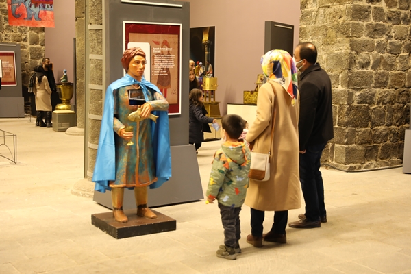 Foto - Yerli uçan araba "Cezeri" Diyarbakır'da boy gösterdi