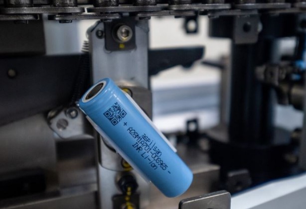 Foto - Yerli üretim fiyatları yarı yarıya düşürdü! Lityum iyon pilde devrim