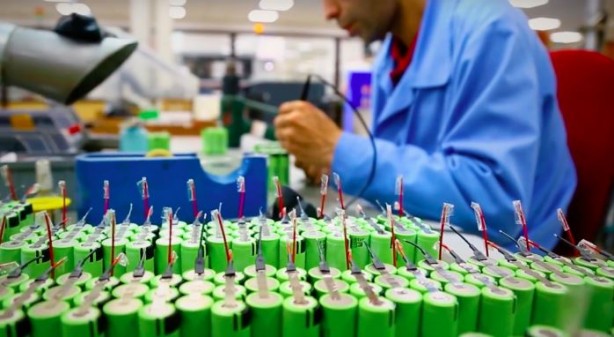 Foto - Yerli üretim fiyatları yarı yarıya düşürdü! Lityum iyon pilde devrim