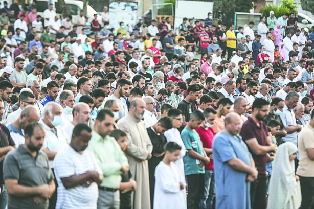 Foto - Yeryüzü mescid oldu