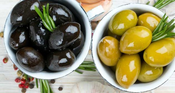 Foto - Yeşil zeytin mi, Siyah zeytin mi ? Sağlıklı olan hangisi