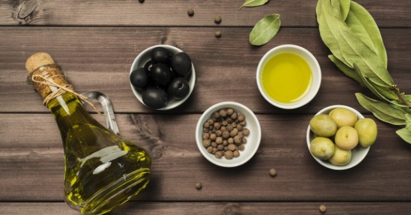 Foto - Yeşil zeytin mi, Siyah zeytin mi ? Sağlıklı olan hangisi