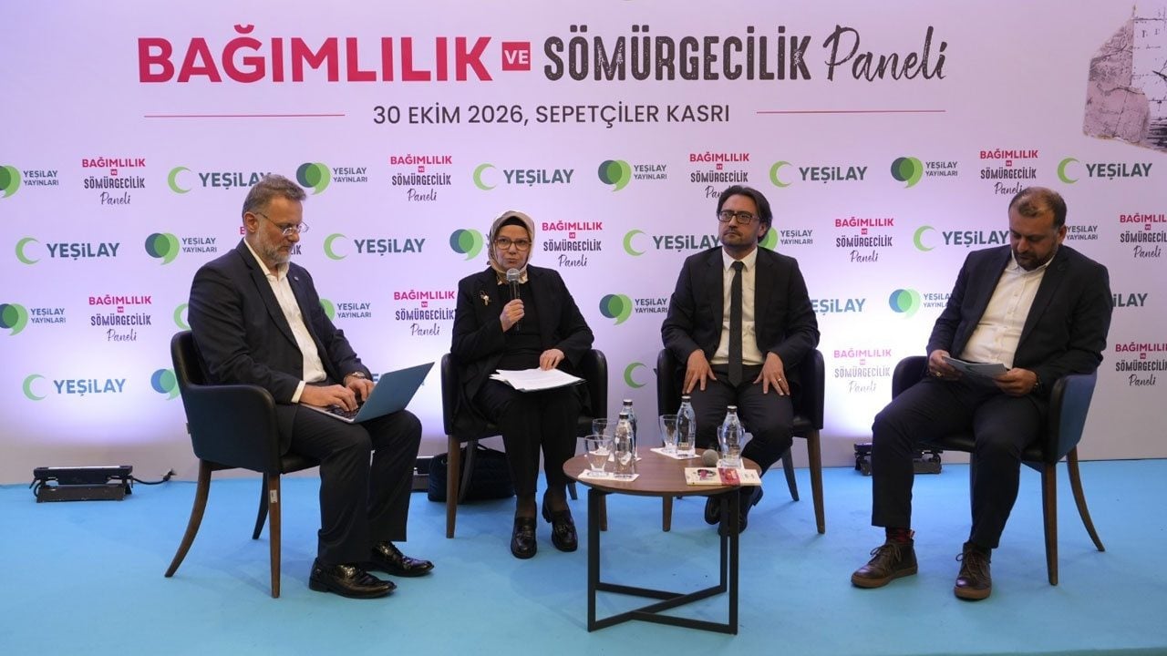 Foto - Yeşilay’da Bağımlılık ve Sömürgecilik Paneli: Dünyada kartlar yeniden dağıtılıyor! Neslini kurtaran toplumlar kazanacak
