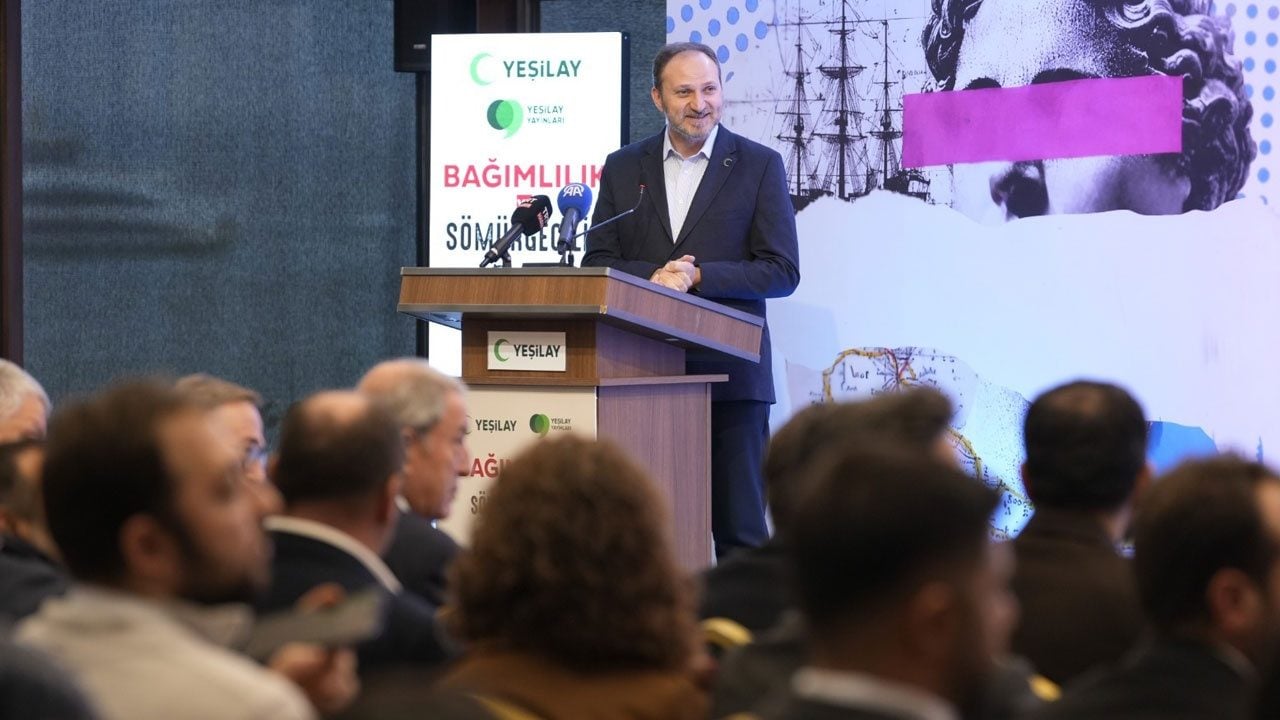 Foto - Yeşilay’da Bağımlılık ve Sömürgecilik Paneli: Dünyada kartlar yeniden dağıtılıyor! Neslini kurtaran toplumlar kazanacak