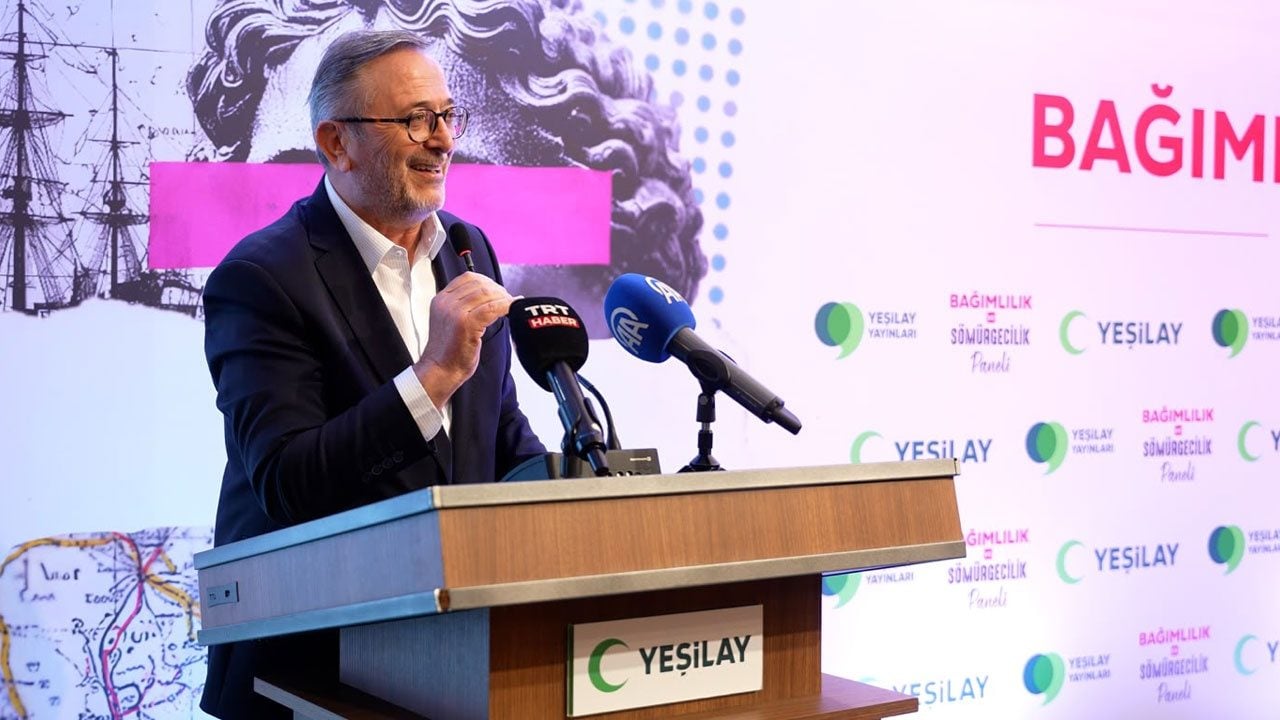 Foto - Yeşilay’da Bağımlılık ve Sömürgecilik Paneli: Dünyada kartlar yeniden dağıtılıyor! Neslini kurtaran toplumlar kazanacak