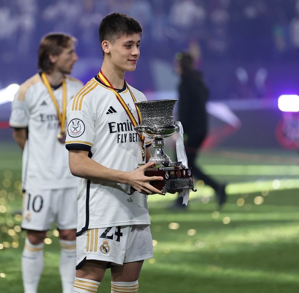 Yeteneğiyle resmen fışkırıyor! Türk halkı nefesini tuttu: Arda Güler için dev maçta 11 şansı doğdu: Dünya bu maça kilitlenecek...