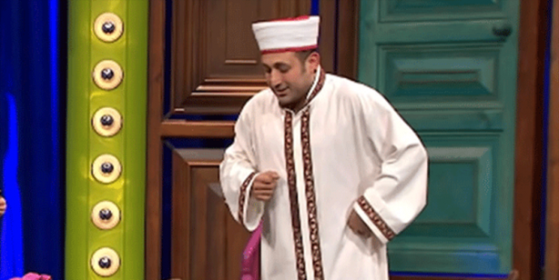 Foto - Yeter artık! Ali Sunal’ın yeni rezaleti patladı... O sahneye tepki yağıyor