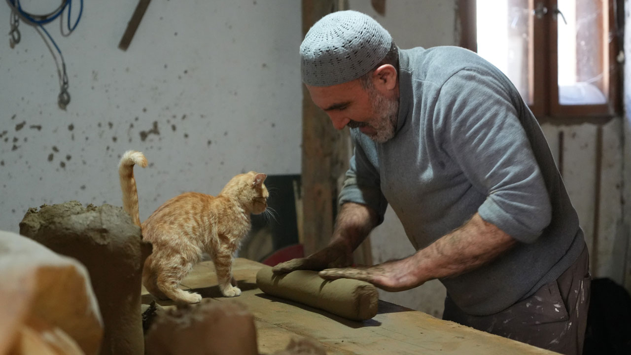 Foto - Yeter ki bu meslek ölmesin! Bu zanaat yok olmasın diye varını yoğunu vermeye hazır