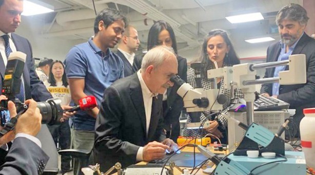 Foto - Yeter, söz milletin, devlet millet içindir: Sözde çağdaşlar, bilimin Osmanlı tokadını yedi
