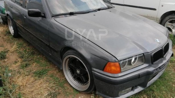 Foto - Yetişen alıyor: 50 bin TL'den başlıyor! Kapış kapış giden ikinci el otomobiller