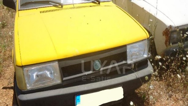 Foto - Yetişen alıyor: 50 bin TL'den başlıyor! Kapış kapış giden ikinci el otomobiller