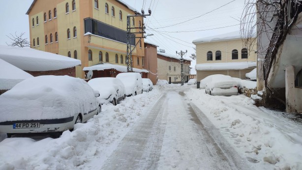 Foto - Yetkililer teyakkuza geçti! Çok sayıda ilde okullara kar tatili