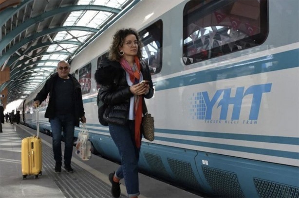 Foto - YHT ile 52 ilimiz daha birbirine bağlanıyor! Taşınan yolcu sayısı 80 milyona yaklaştı 