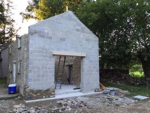 Foto - Yıkıntı binayı satın alıp bakın ne hale getirdi!