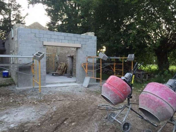 Foto - Yıkıntı binayı satın alıp bakın ne hale getirdi!