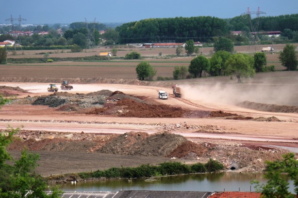 Foto - Yıl sonu hizmete açılması planlanıyor! Dünyada bir ilk olma özelliğini taşıyan Kuzey Marmara Otoyolu böyle görüntülendi