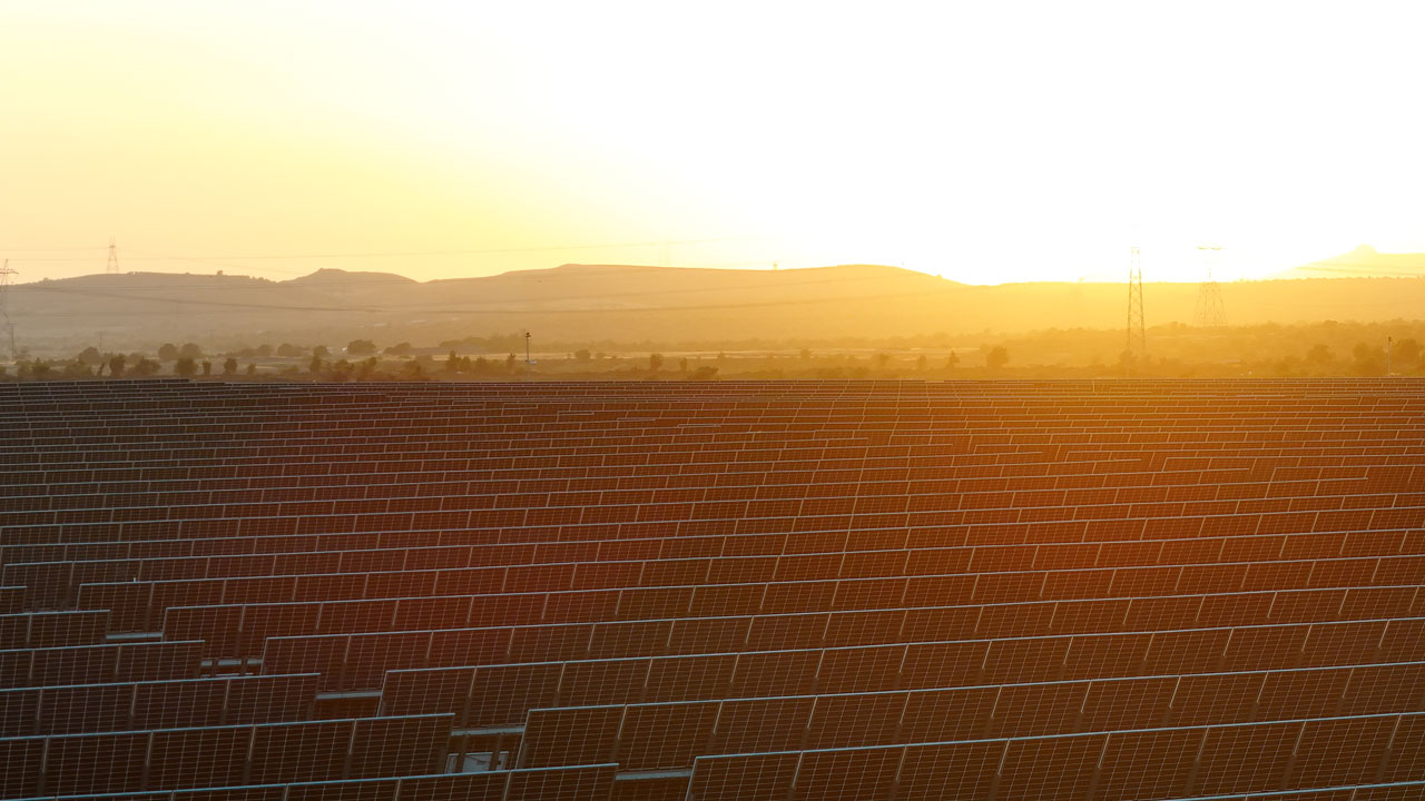 Foto - Yılda 250 milyon kilovatsaat elektrik! Hatay’da çorak arazi enerjiye dönüştü