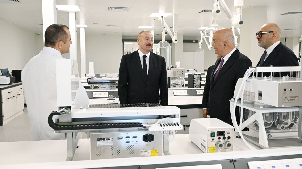 Foto - Yılda 60 milyon kutu ilaç üretilecek! Türk firmadan Azerbaycan’a dev ilaç fabrikası