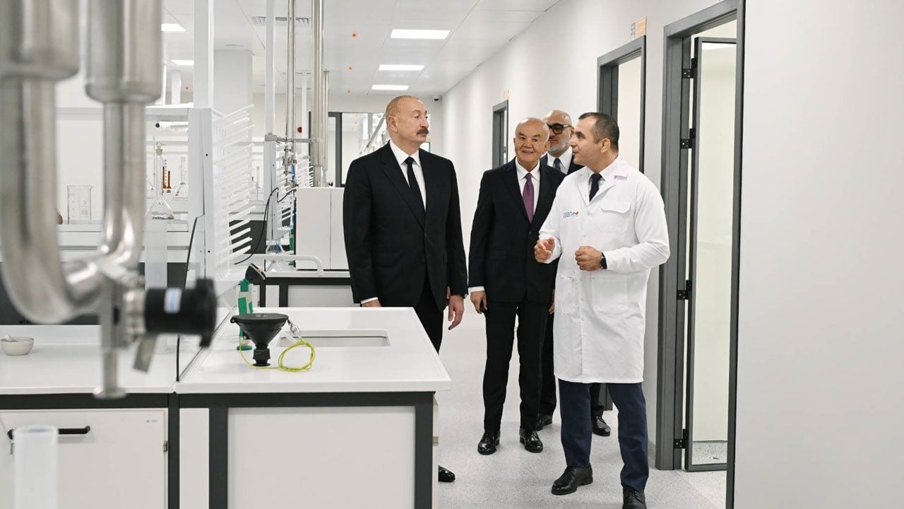 Foto - Yılda 60 milyon kutu ilaç üretilecek! Türk firmadan Azerbaycan’a dev ilaç fabrikası