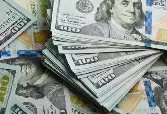 Foto - Yılda kazandıkları ücret dudak uçuklatıyor! Bakın en çok maaş alan dünya lideri kimmiş