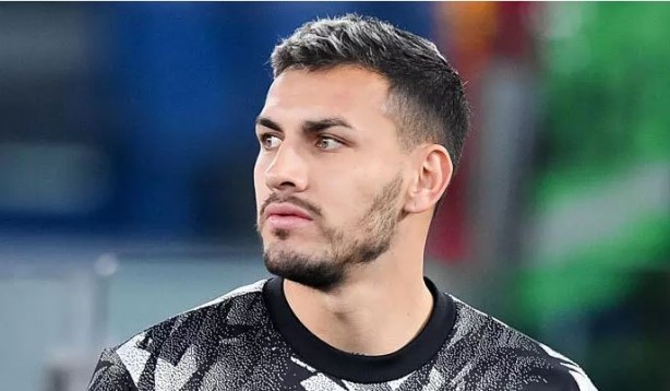 Foto - Yıldız futbolcu Galatasaray'a imza atıyor