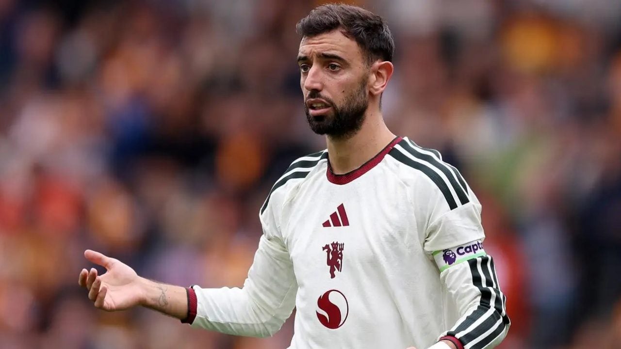 Foto - Yıldız futbolcu şokta! Evine hırsız girdi