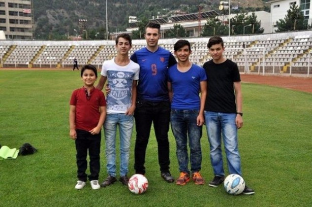 Foto - Yıldız futbolcuların benzerleri