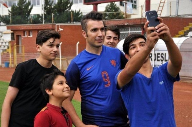 Foto - Yıldız futbolcuların benzerleri