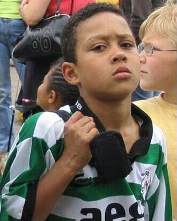 Foto - Yıldız futbolcuların çocukluk fotoğrafları